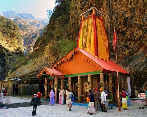 Gangotri to Kedarnath [Flying Duration: 30 - 40 mins]